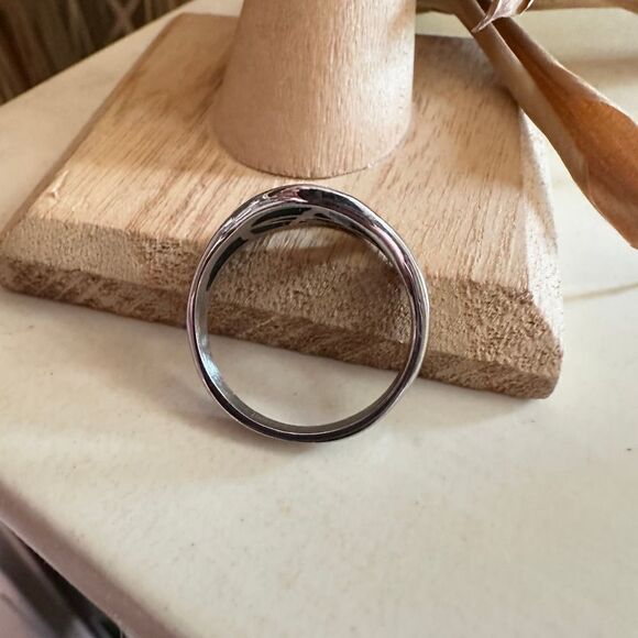 Stainless Steel Classic Pentagram Ring With Split Shank Unisex - Picture 3 of 3